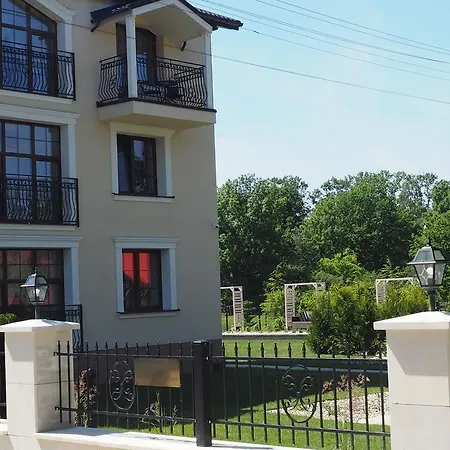Anna Bed & Breakfast *