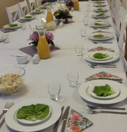 Couette-café Anna 3*