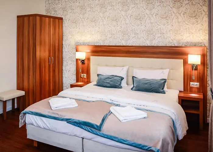 Anna 住宿加早餐酒店 乌斯特龙