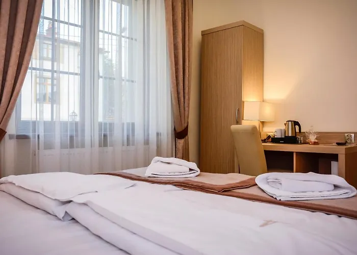 Anna לינה וארוחת בוקר